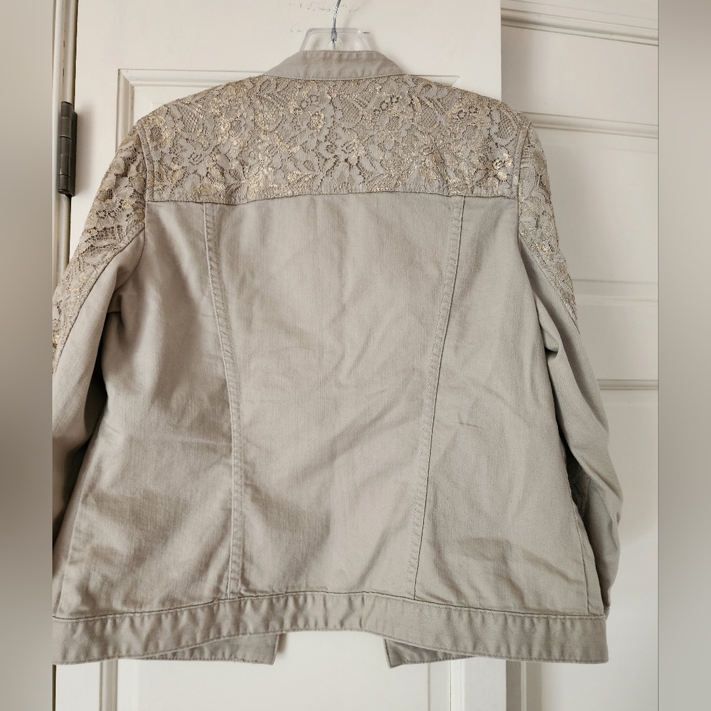 Chico's Platinum Jacket Taupe Gold Stand Collar Lace Overlay Open Front 1 (S/8) - Picture 8 of 10